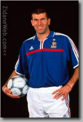 Promotional photo of Zidane in the French team kit
